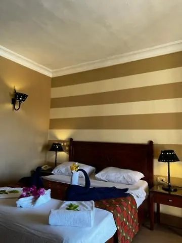 Palimera Holiday Club Szálloda 3*